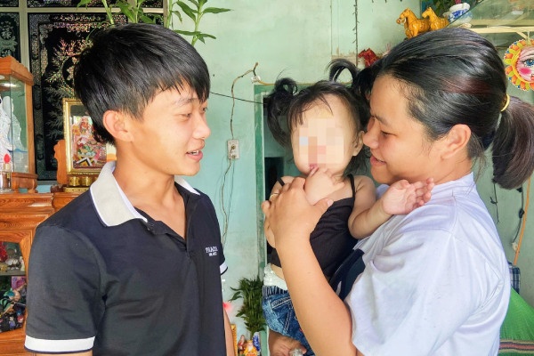 Mien chap hanh an tu cho nguoi chong 'quan he' khi vo chua du 16 tuoi hinh anh