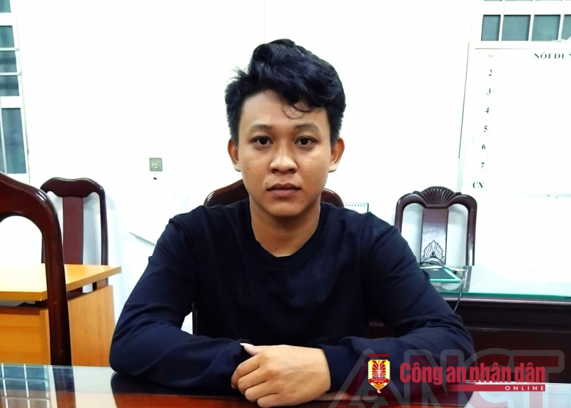 doi tuong quan he,  be gai 14 tuoi anh 1