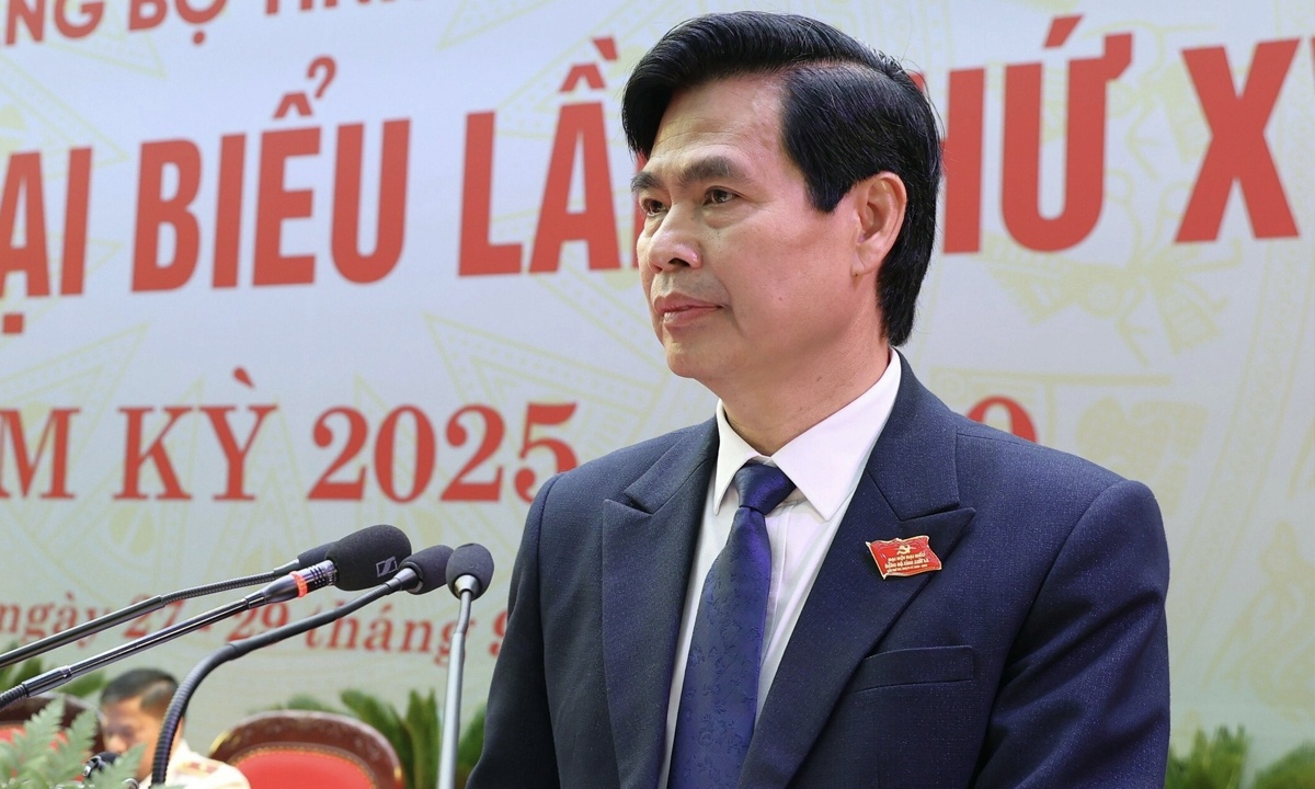 Ong Hoang Quoc Khanh tai dac cu Bi thu Tinh uy Son La hinh anh