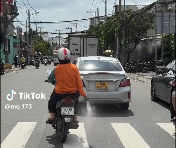 Rai bot trang la TP.HCM anh 1