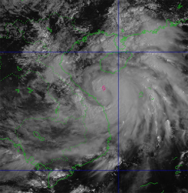 Bao so 10 Bualoi tren vung bien Quang Tri - Da Nang, kha nang con manh hinh anh