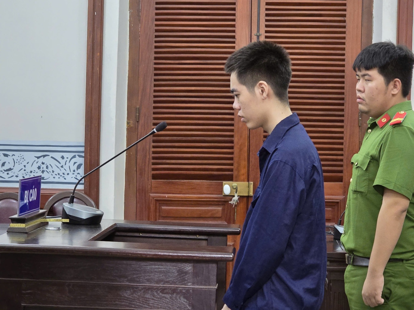 Xam hai,  co chu nho anh 1