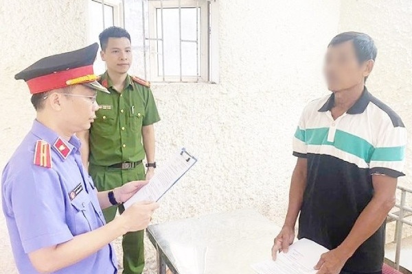 Dam trong thuong hang xom vi vit chet bat thuong hinh anh