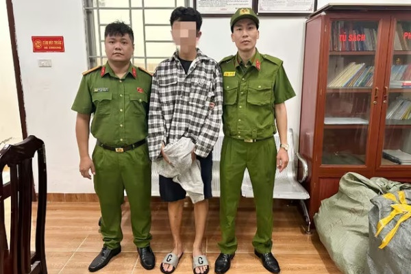 Tranh goc khuat camera,  Circle K,  Sieu thi Circle K anh 1