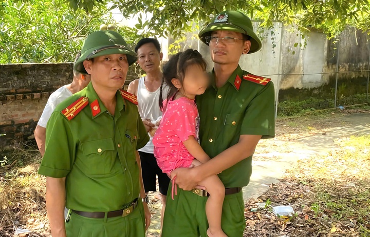Treo con gai tran nha anh 1