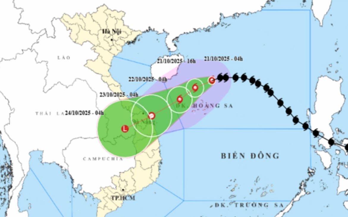 Tin bao Fengshen moi nhat: Manh cap 10, cach Hoang Sa 200 km hinh anh