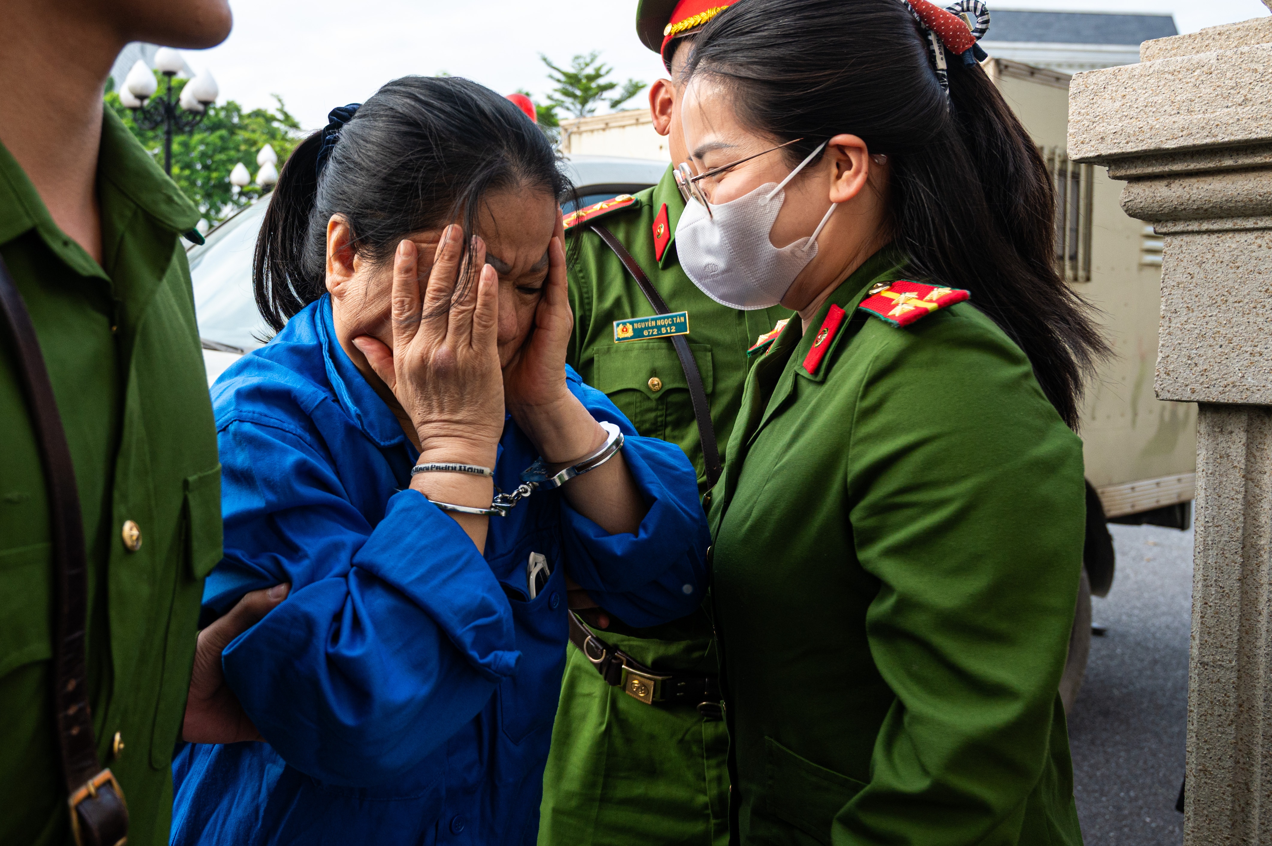 Danh bac,  Khach san Pullman,  Ho Dai Dung anh 8