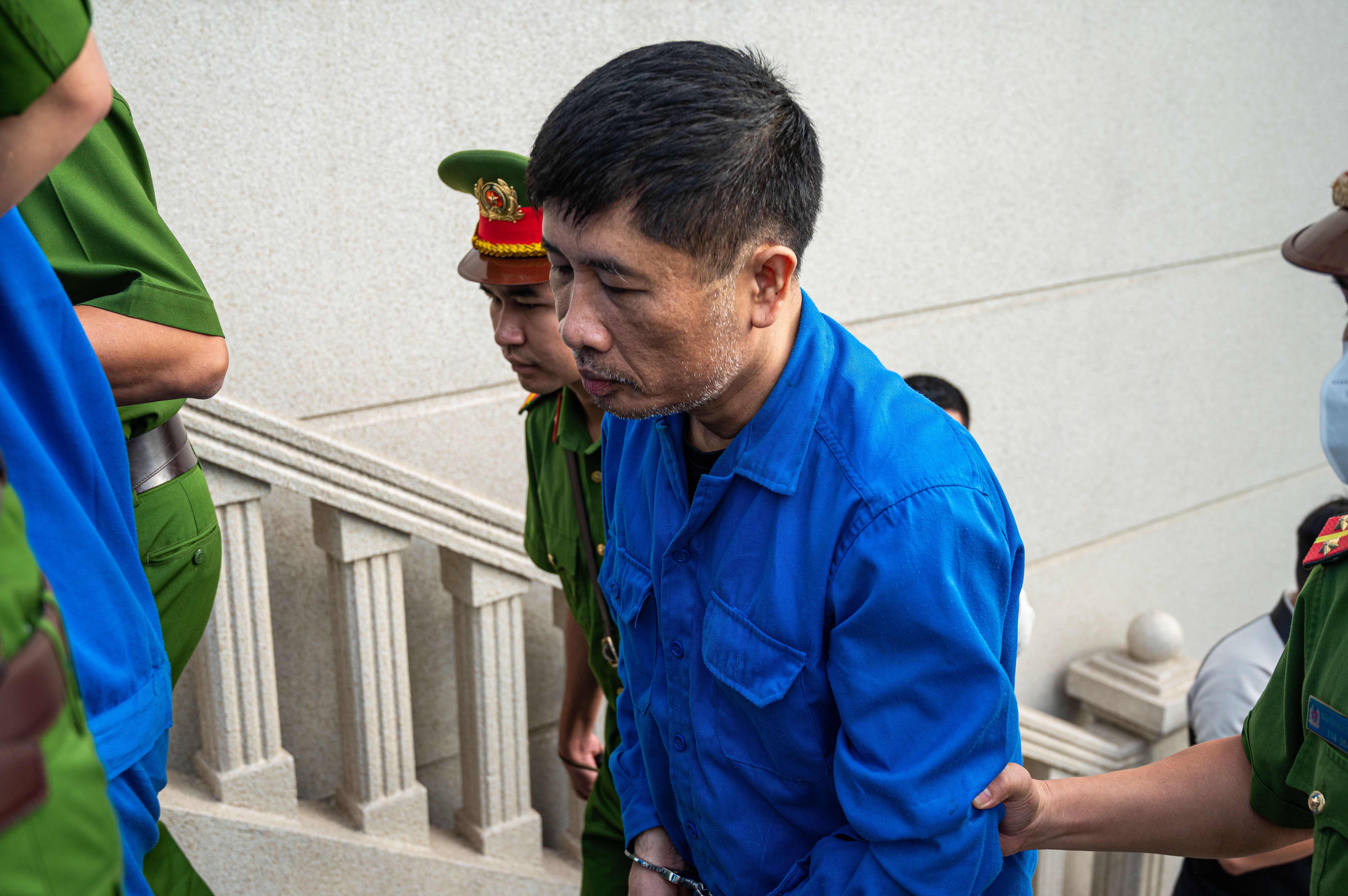 Danh bac,  Khach san Pullman,  Ho Dai Dung anh 9