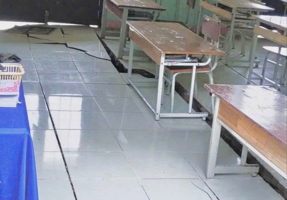 Diem truong,  mien nui Da Nang anh 2