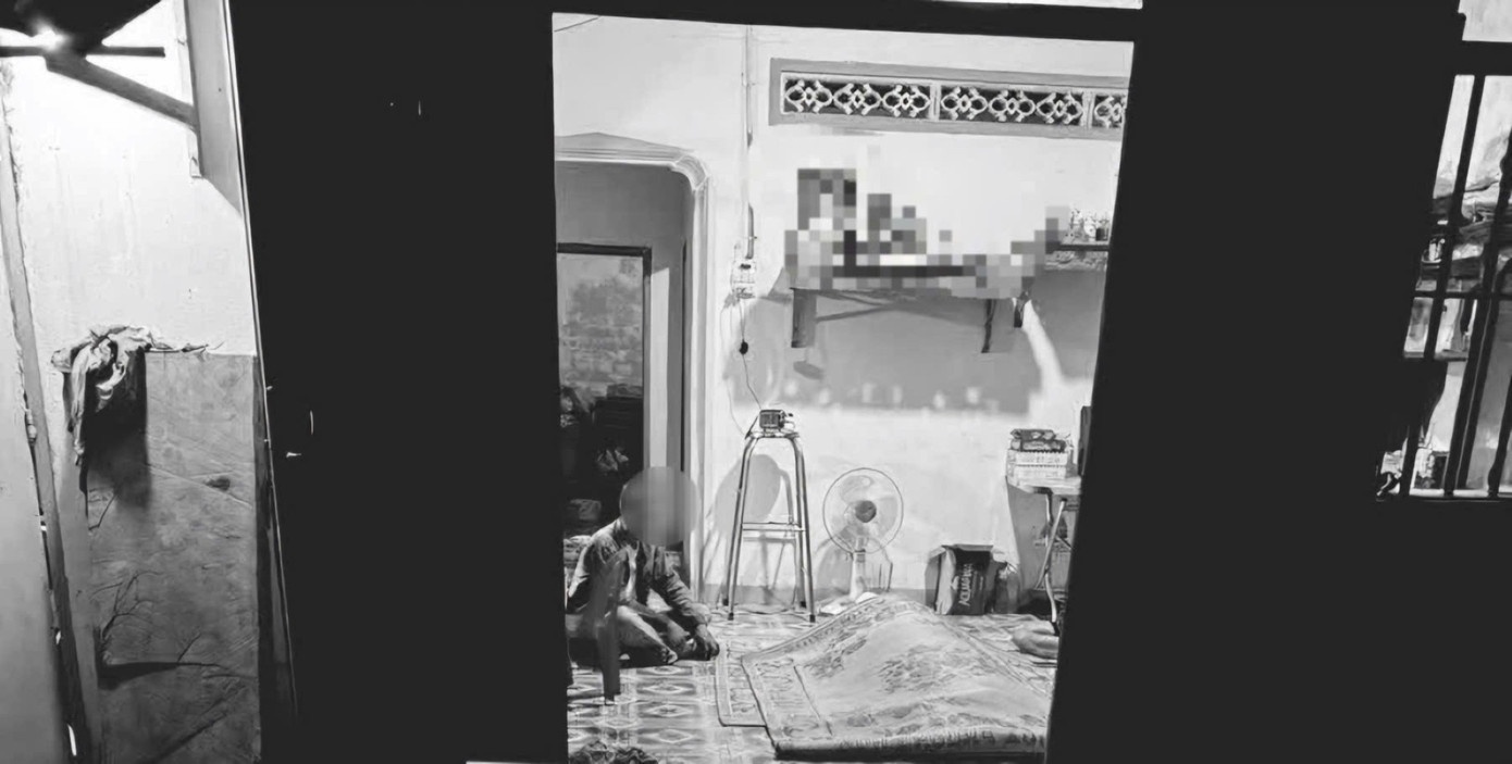 Nguoi cha tu vong,  Nhieu vet chem anh 1