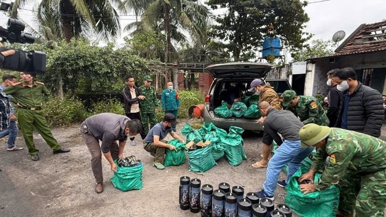 van chuyen khi cuoi anh 1