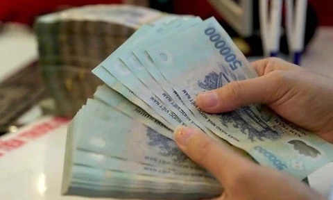 Chu hui o Ha Noi om tien ty cua hang chuc nguoi roi bo tron hinh anh