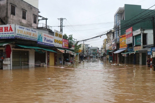 Ban Chi dao yeu cau van hanh ho chua ung pho bao so 13 sap toi hinh anh