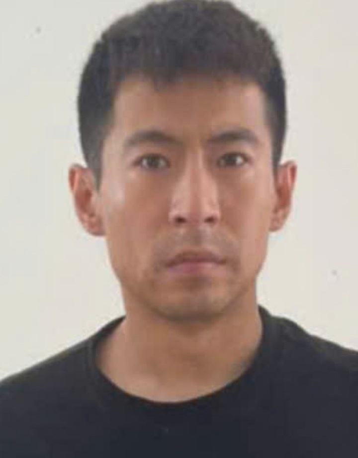 Truy bat nghi pham,  deo cong so 8 anh 1