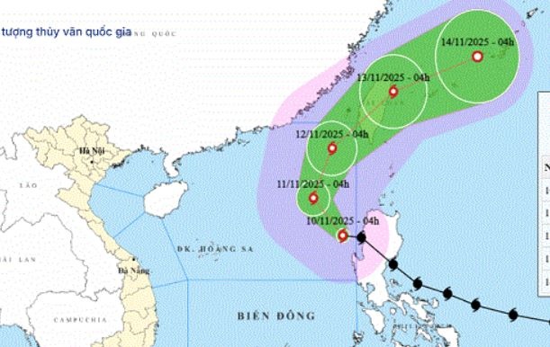 Bao Fung-Wong giam cap, vao bien Dong va tro thanh bao so 14 hinh anh