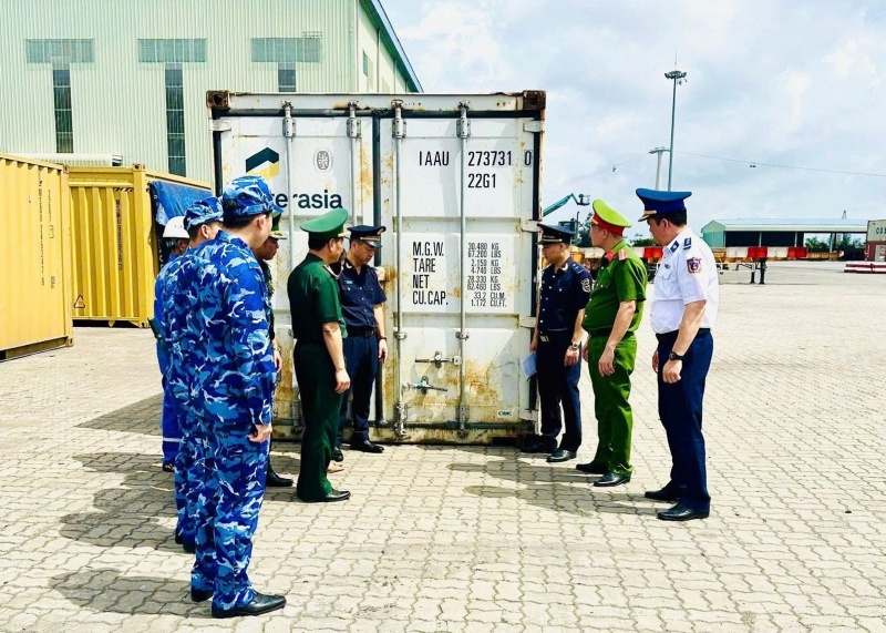 vo dan quan dung,  nhap khau,  qua cang Dinh Vu,  Cty Bedra Viet Nam,  DN Bedra Viet Nam,  Gdoc Bedra Viet Nam anh 1