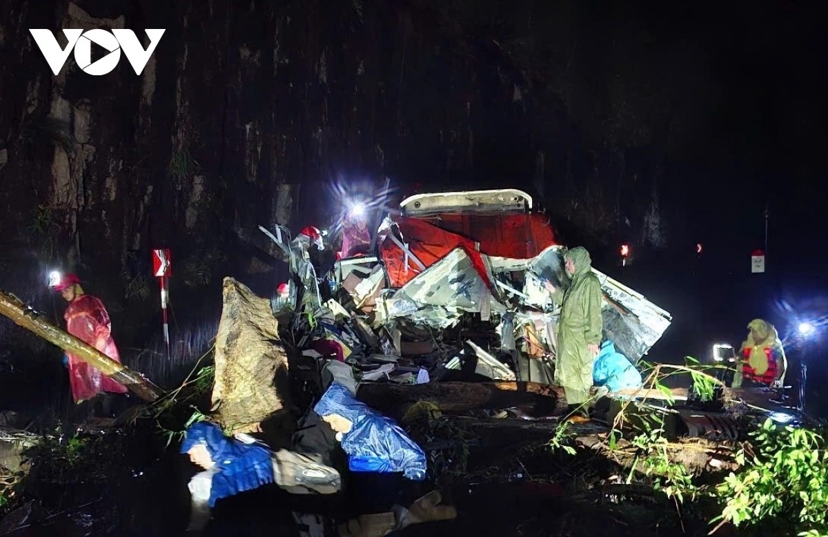 sat lo deo Khanh Le anh 1