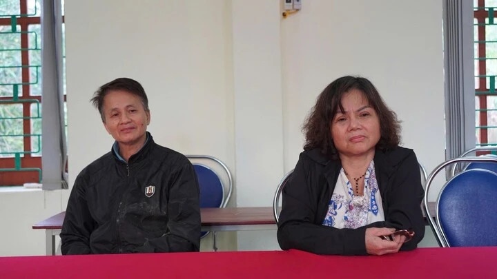 Me be gai,  bi bao hanh anh 3