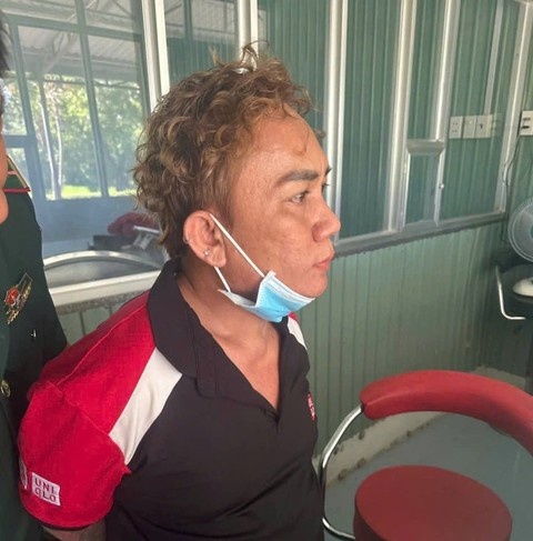 Anh trai lai oto,  Em gai tu vong anh 1