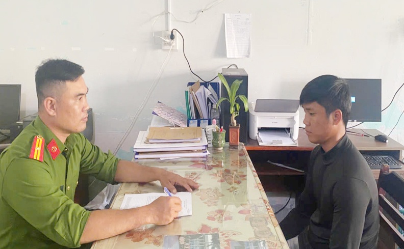 Van dong doi tuong,  Truy na dac biet anh 1