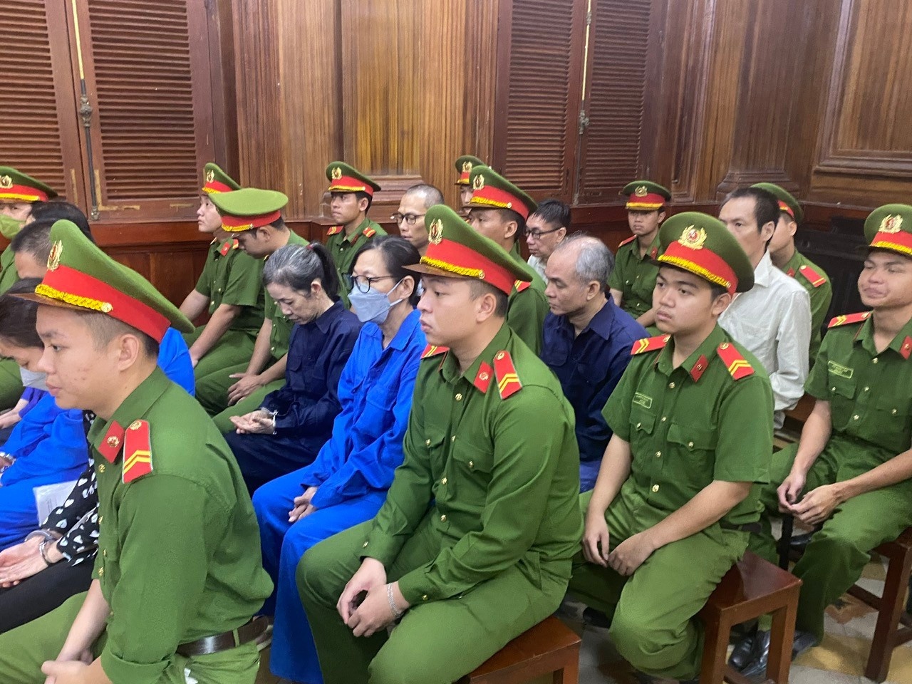 Cong ty AIC,  Vu an AIC,  Le Hong Son,  GD Le Hong Son anh 1