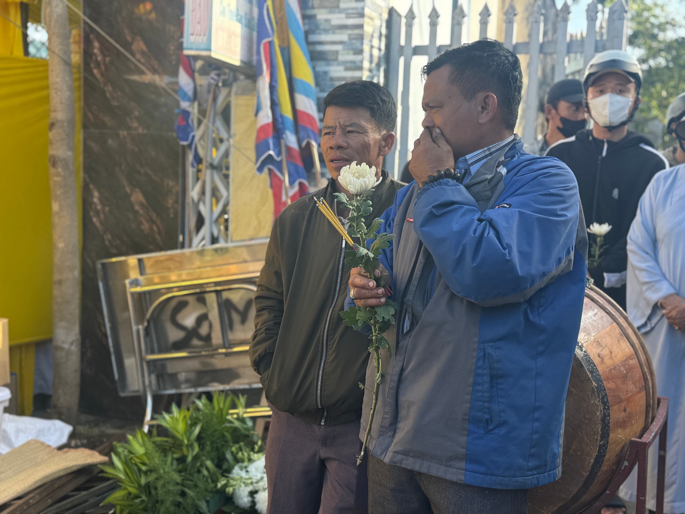 Chay nha 4 nguoi chet anh 2