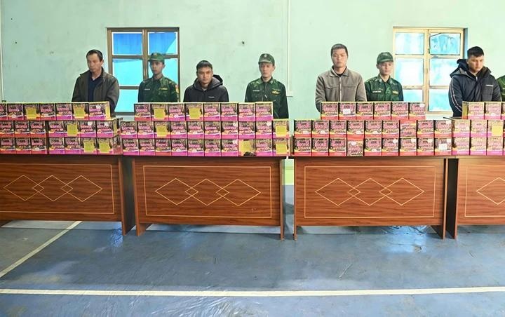 2 ta phao no,  qua bien gioi anh 1