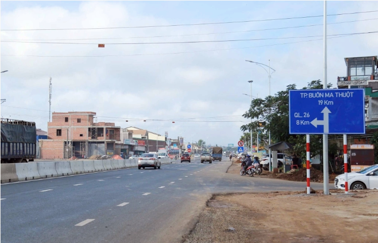 Chu tich Dak Lak,  Pham Van Ha,  Bui Van Tu,  Cong ty An Nguyen,  Doanh nghiep An Nguyen,  thuong mai Sai Gon,  Cong ty Sai Gon,  Cong ty Phuong Dong anh 2