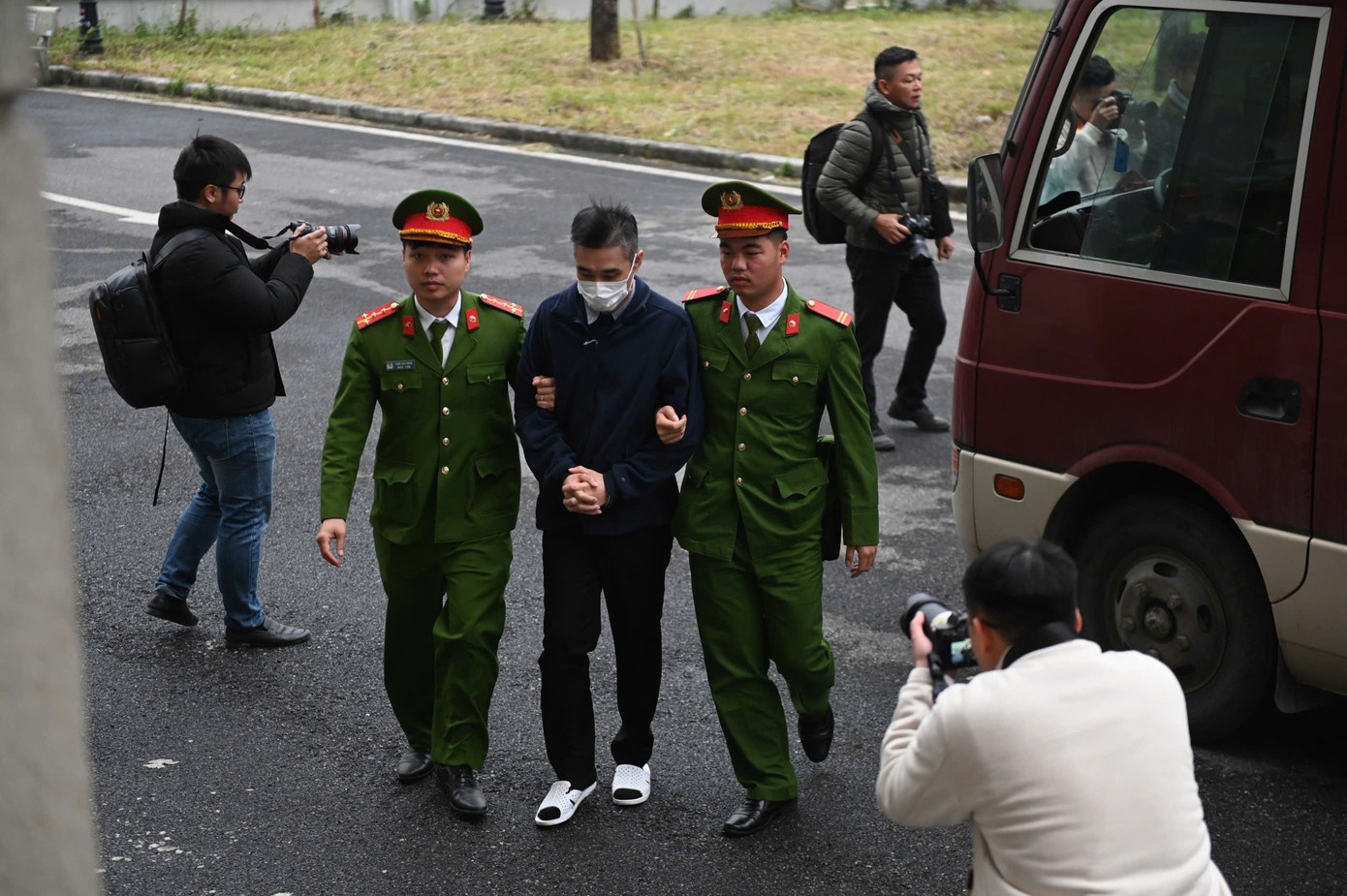 Cuc truong,  An toan thuc pham,  Nguyen Thanh Phong,  Tran Viet Nga anh 9