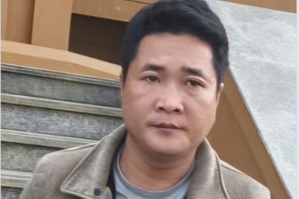 Khoi to 2 doi tuong trom gan 8 ty dong tren xe khach hinh anh