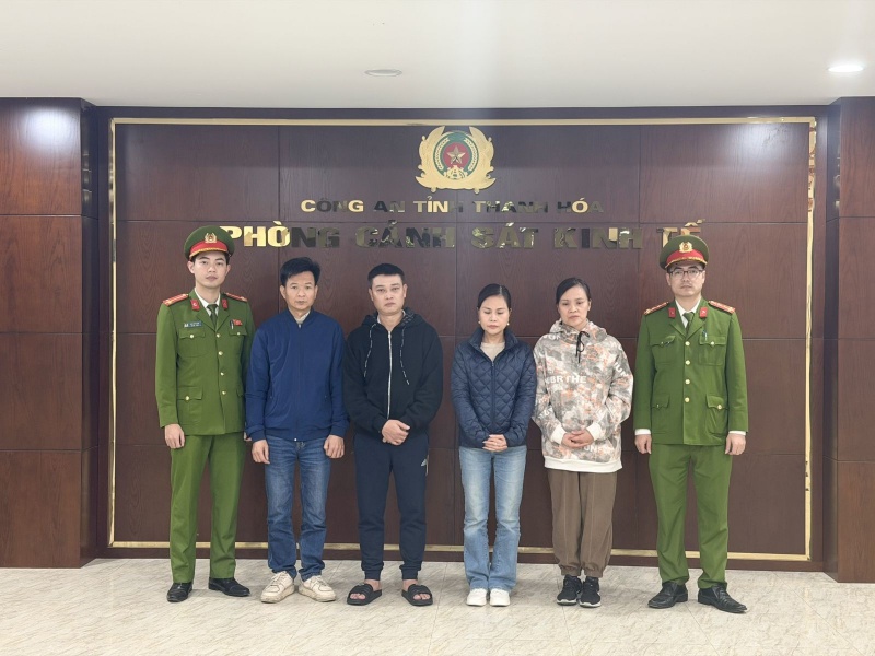 TikTok,  Shopee,  san xuat thuoc,  thuc pham gia anh 1