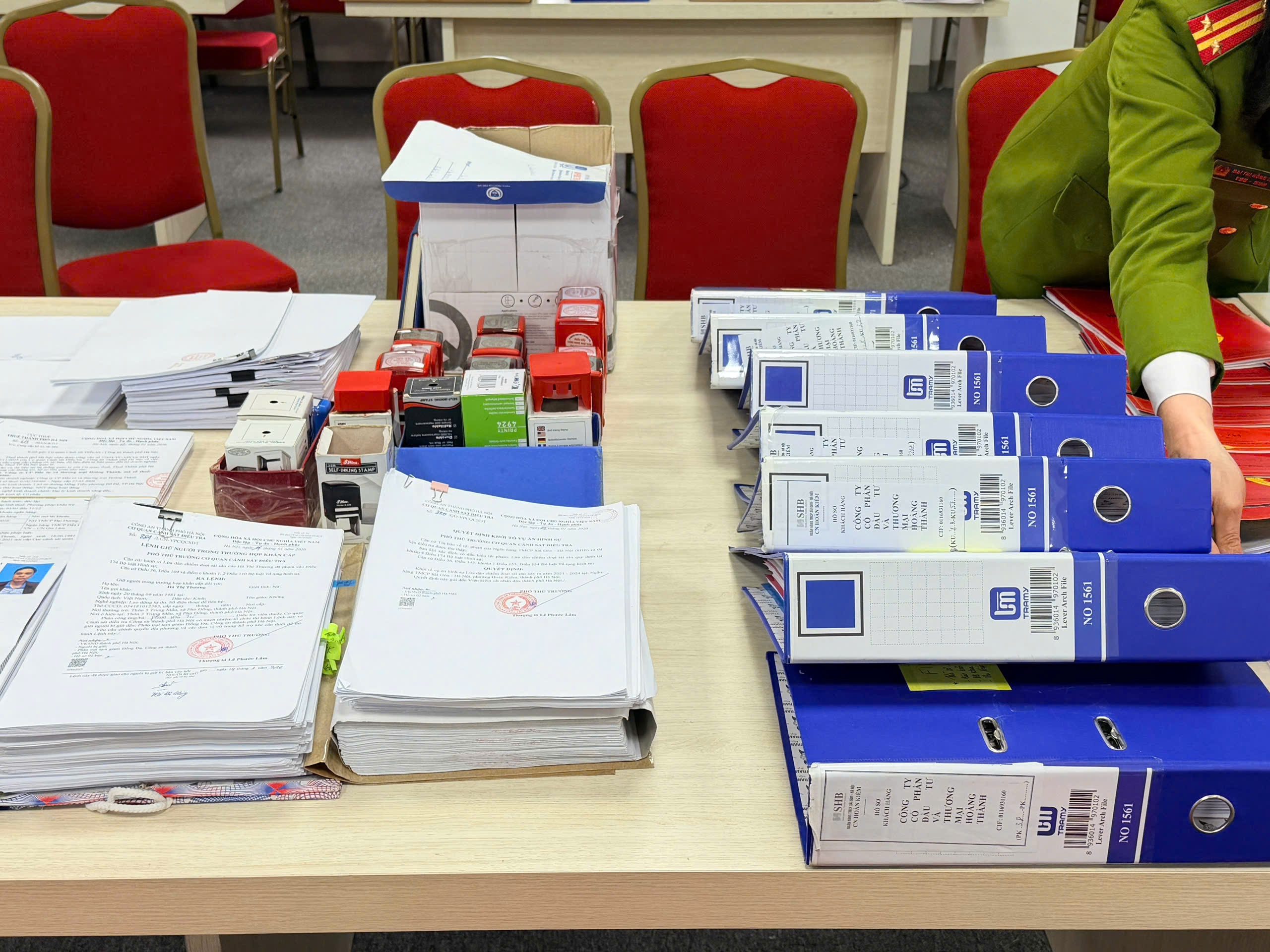 Cong ty Hoang Thanh,  Doanh nghiep Hoang Thanh,  Giam doc Hoang Thanh anh 9