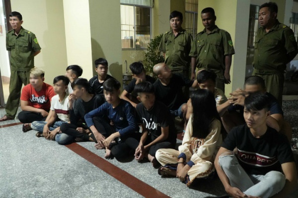 Khoi to nhieu doi tuong lien quan vu hon chien tai Can Tho hinh anh