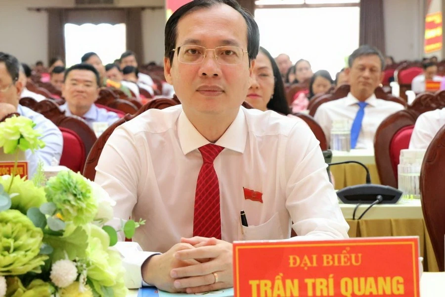 Ong Tran Tri Quang tai dac cu Chu tich UBND tinh Vinh Long hinh anh