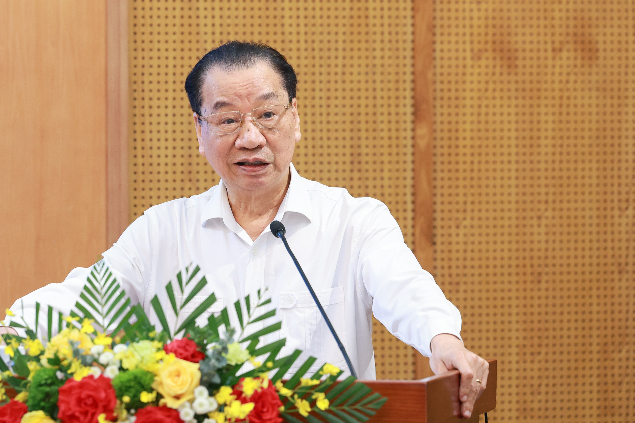 Nghi quyet Dai hoi anh 5