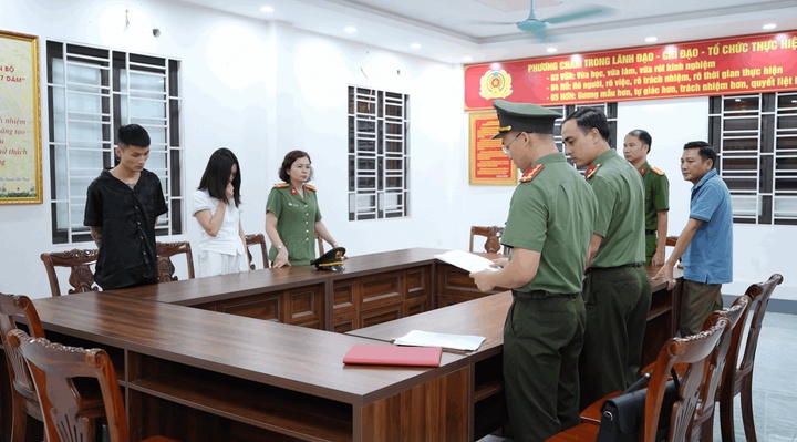 hoat dong lua dao anh 2