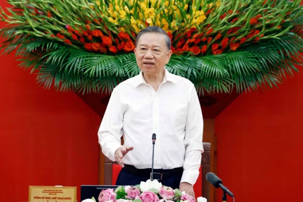 Tong ra soat, lam sach, chuan hoa du lieu, ket noi tren toan he thong chinh tri hinh anh