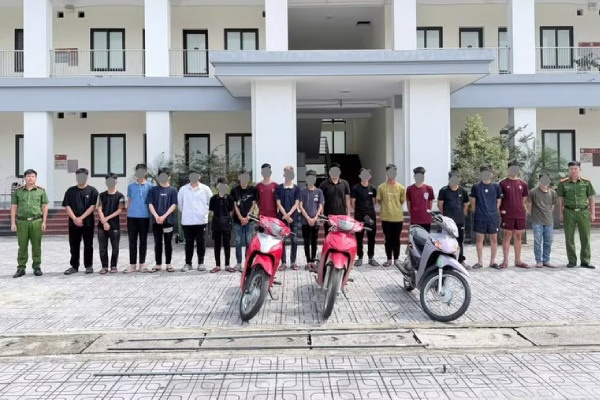 Khởi tố 6 bị can gây rối trật tự công cộng