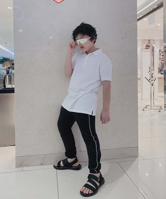 Con trai Tim va Truong Quynh Anh anh 7