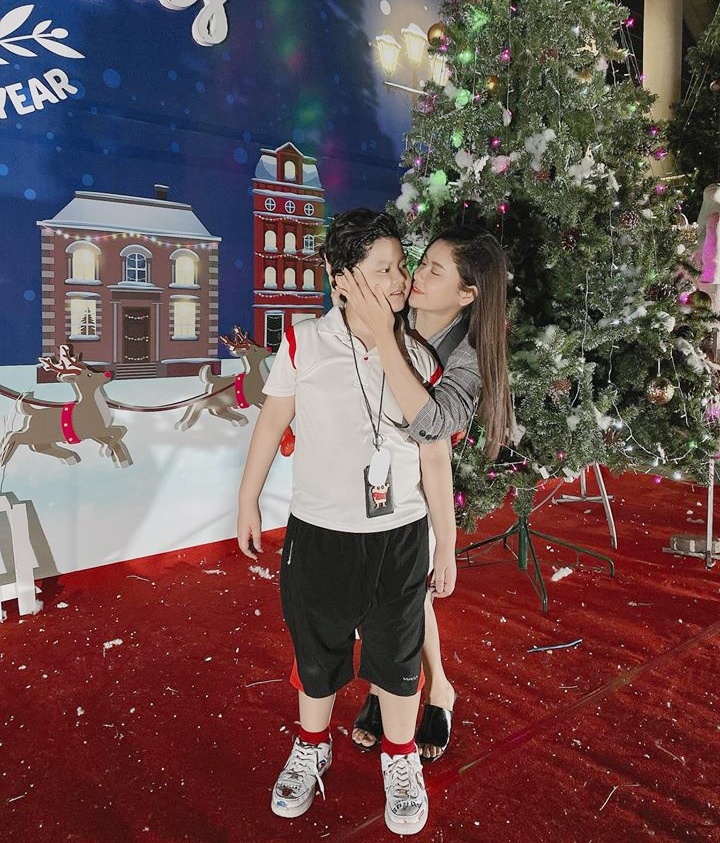 Con trai Tim va Truong Quynh Anh anh 8