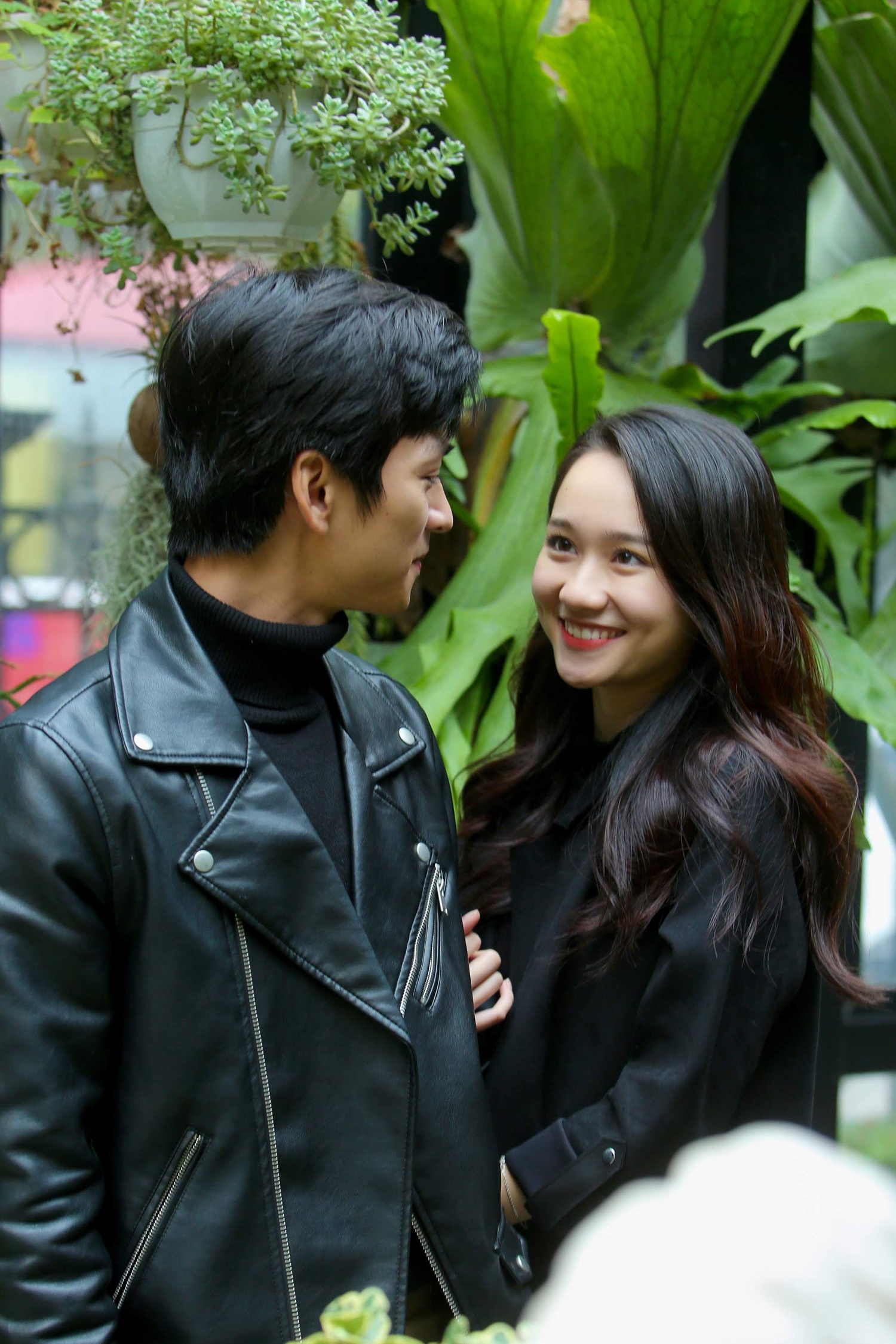 Ngan va Ha Lan Mat biec anh 4