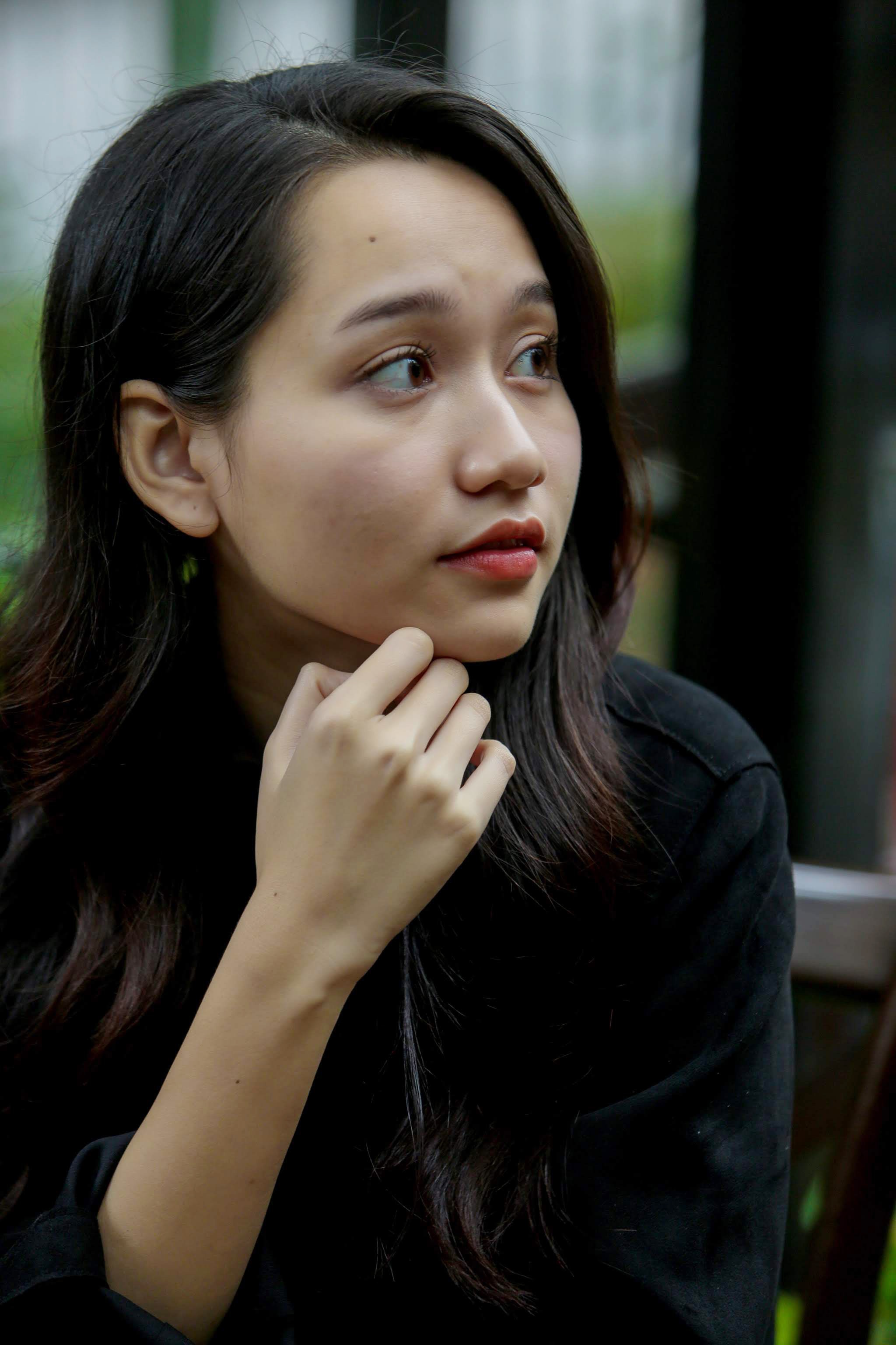 Ngan va Ha Lan Mat biec anh 6