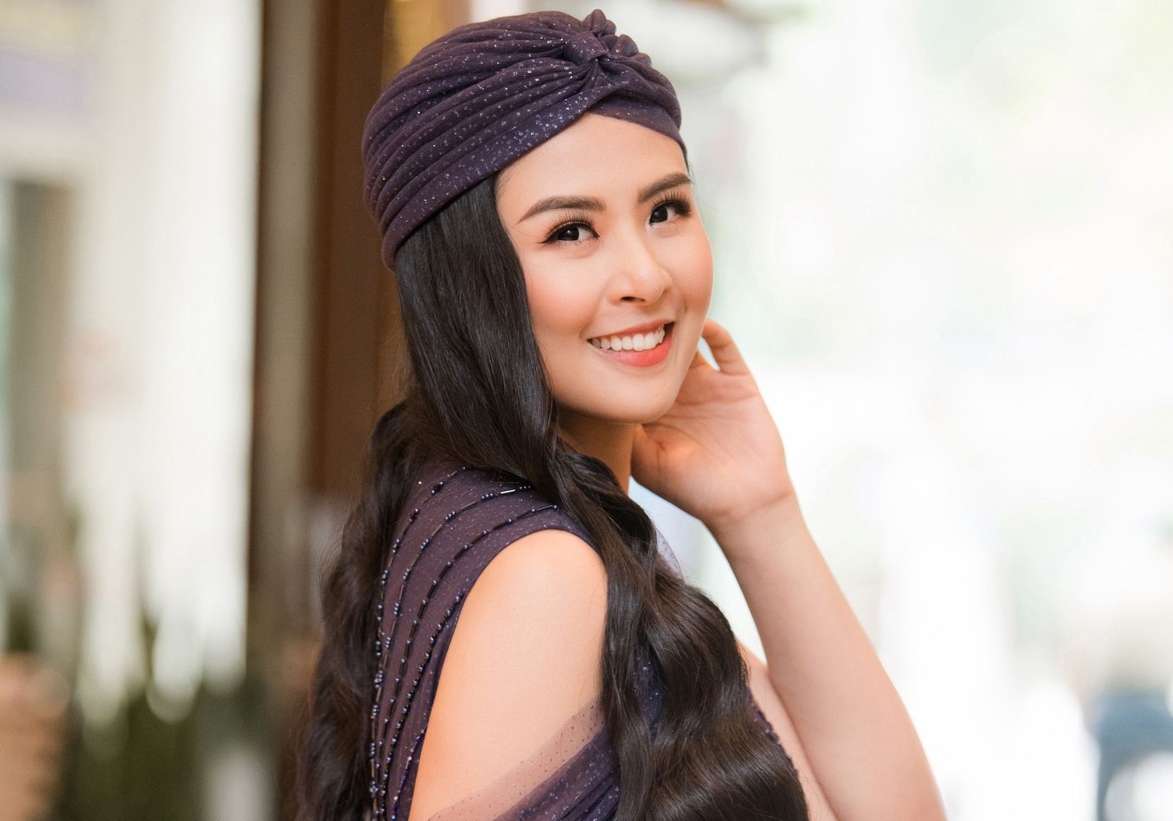 Hoa hau Ngoc Han dam ngo anh 2