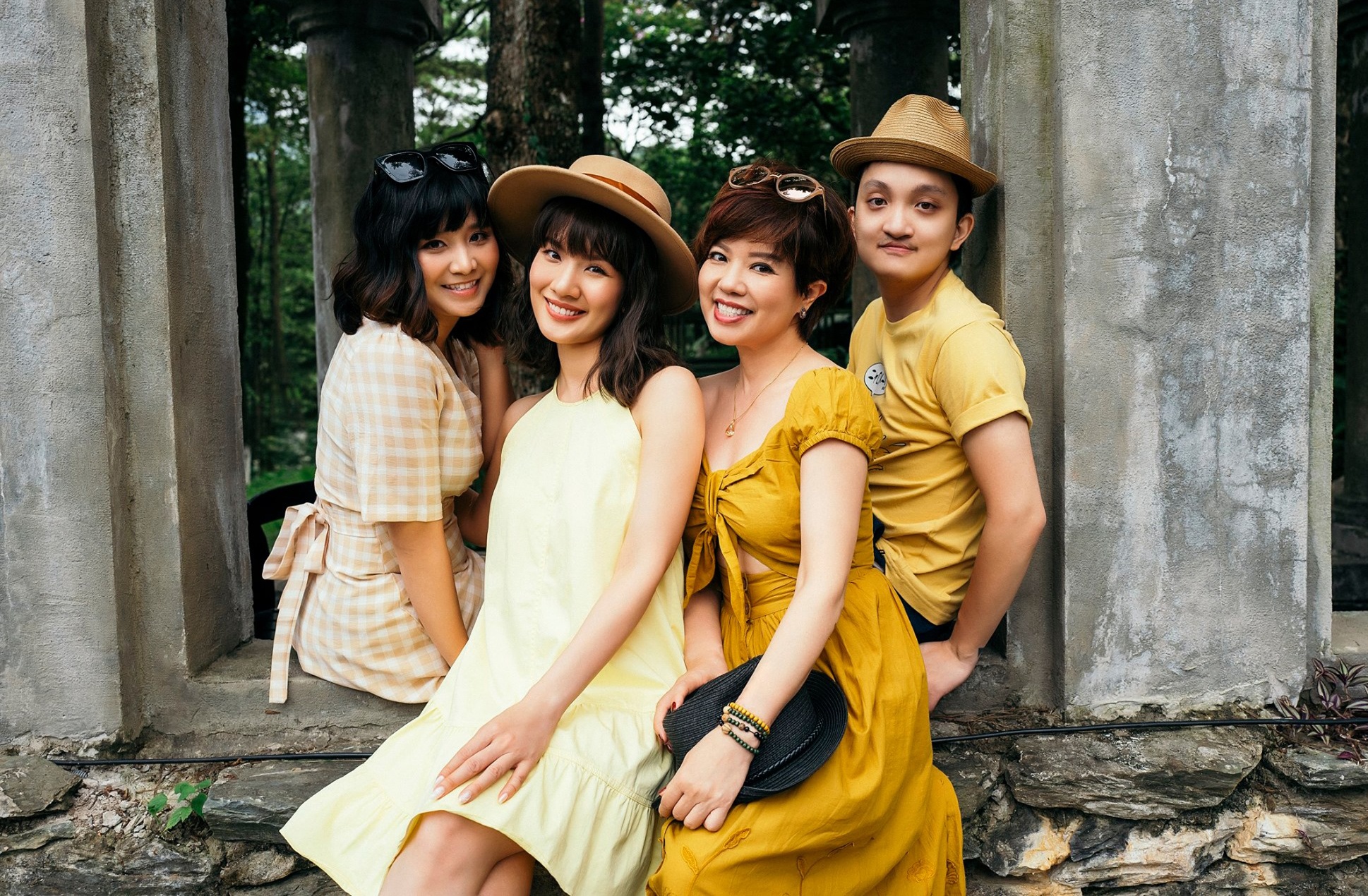 Chi Trung Ngoc Huyen ly hon anh 8