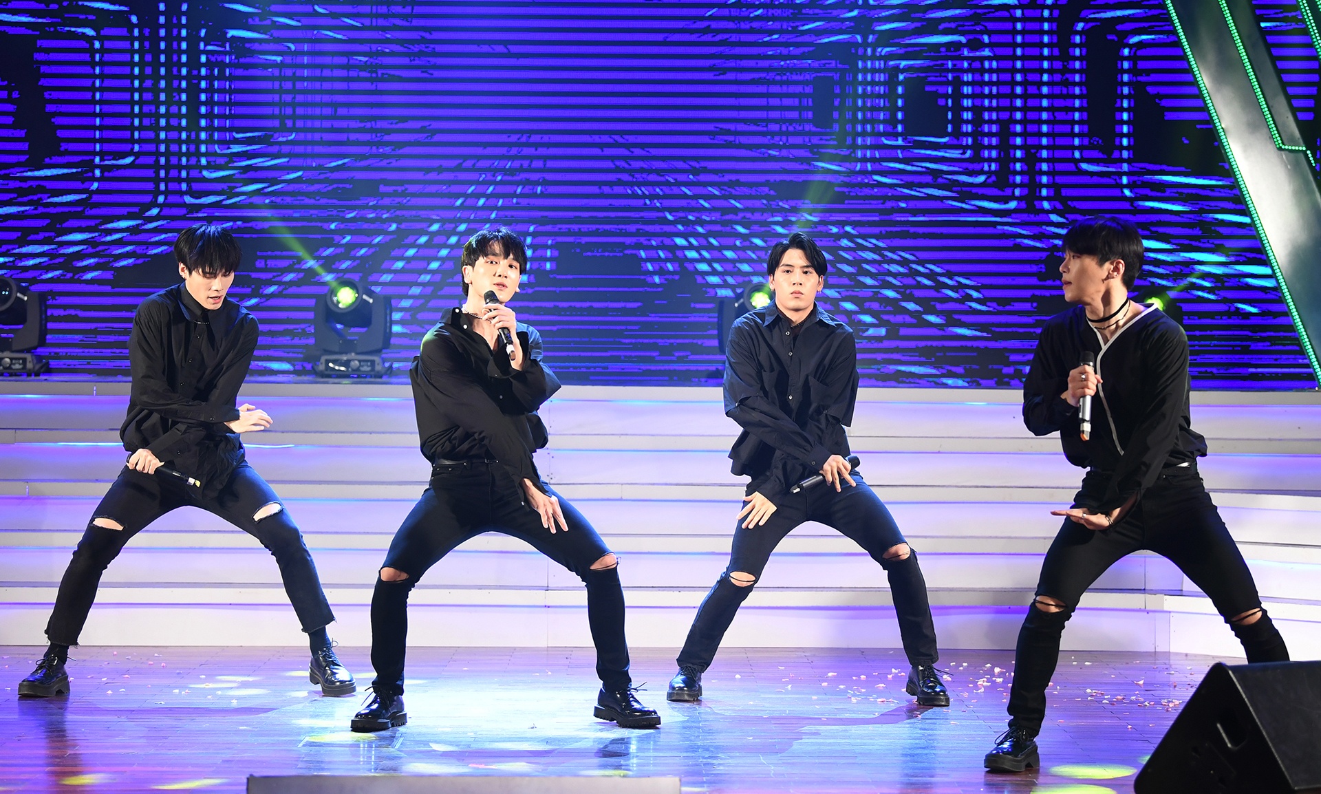 Giong hat hay tieng Han Quoc anh 7