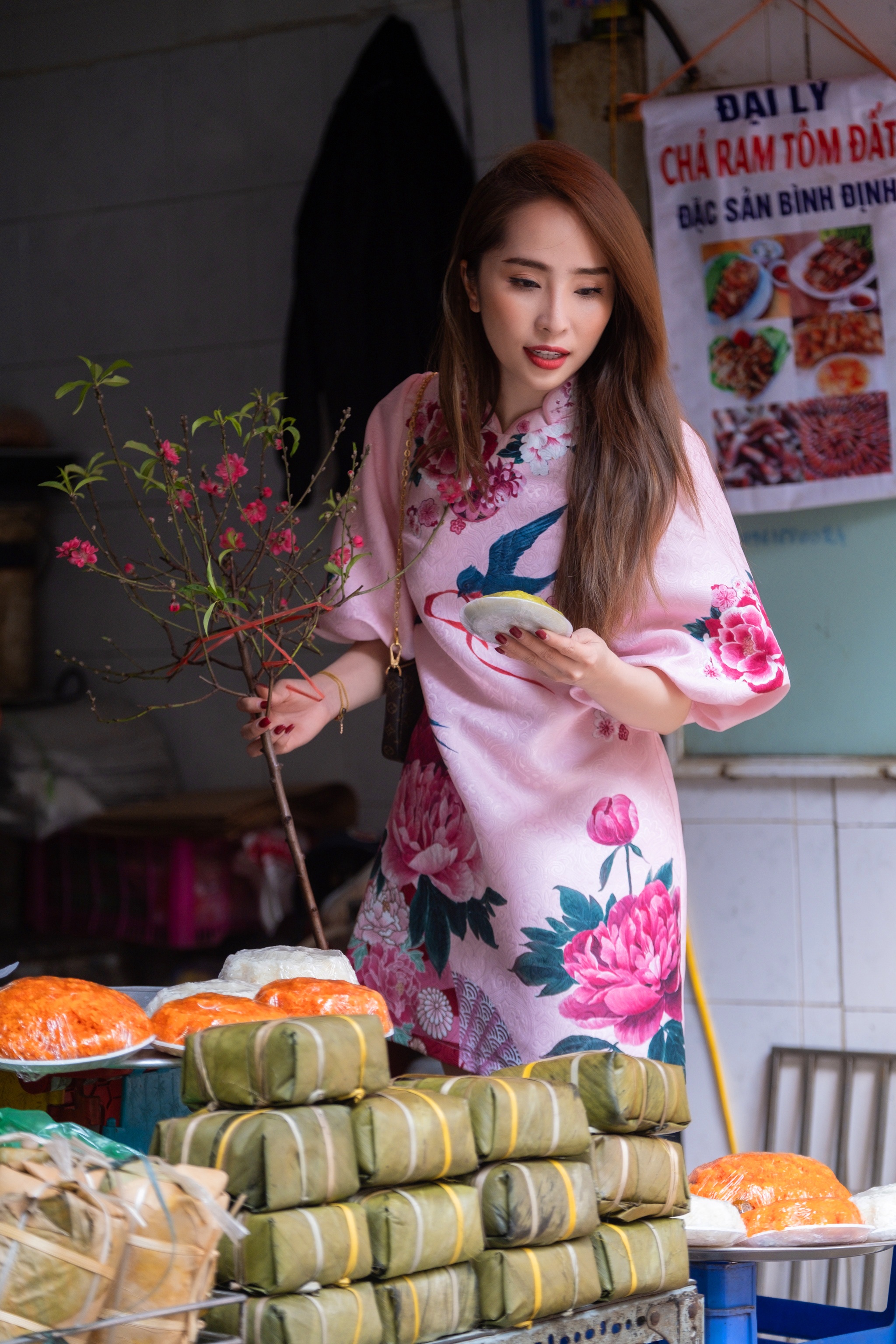 Quỳnh Nga cúng ông Công ông Táo ảnh 4 Quynh Nga cung ong Cong ong Tao anh 4