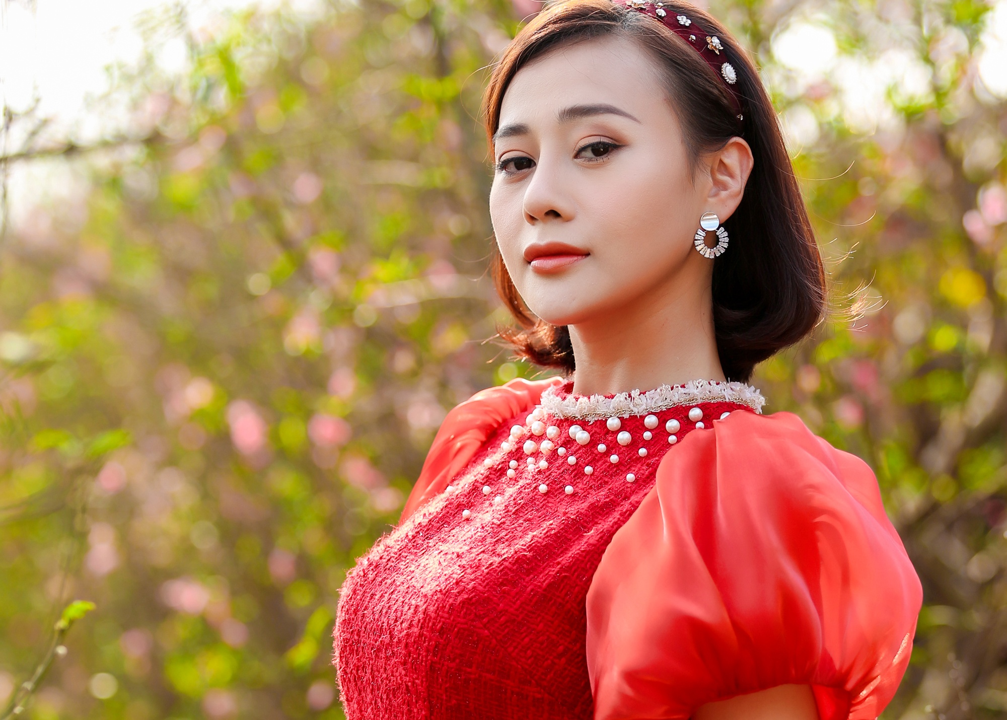 Phuong Oanh an kieng ngay Tet de ep can hinh anh