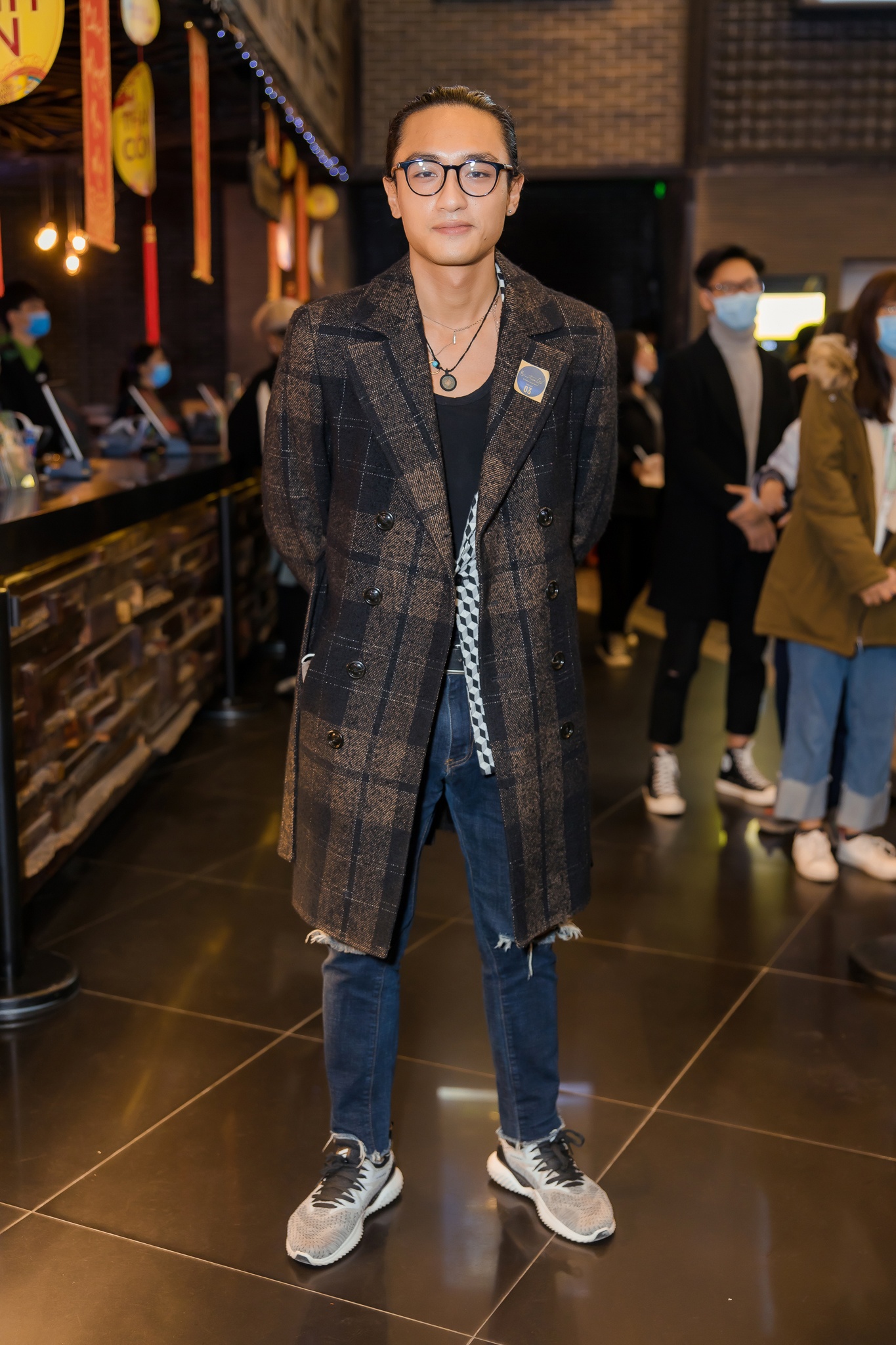 Sao Việt đeo khẩu trang corona ảnh 6 Sao Viet deo khau trang corona anh 6