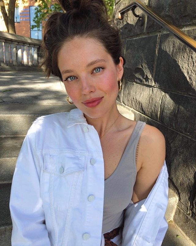 Tap chi ao tam Sports Illustrated 2020 anh 11