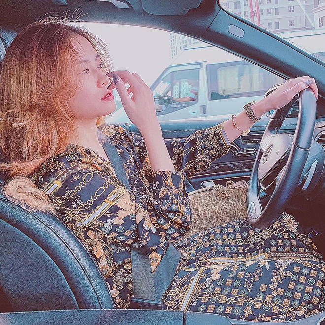 Hoang Thuy Linh Gil Le anh 4